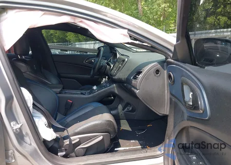 2016 Chrysler 200 S from USA, damaged, VIN 1C3CCCDG1GN186758